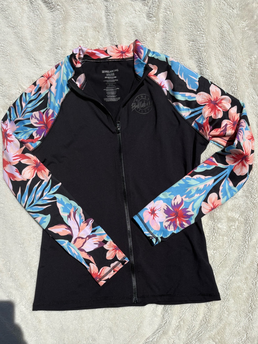 Billabong Black Zip Front Rash Guard Tropical Hawaiian Print Pink Purple BlueXL